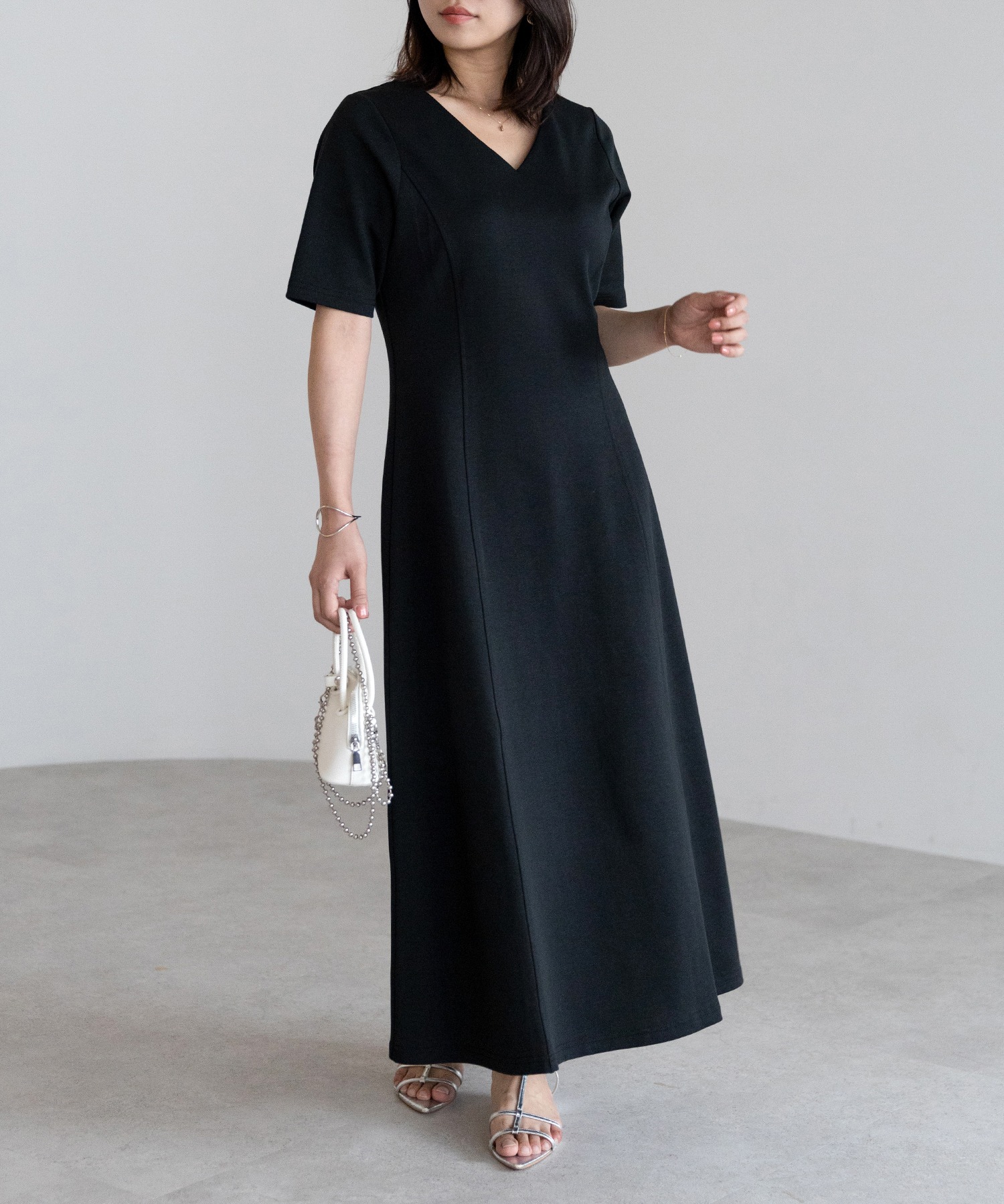 model：H156 着用サイズ：M