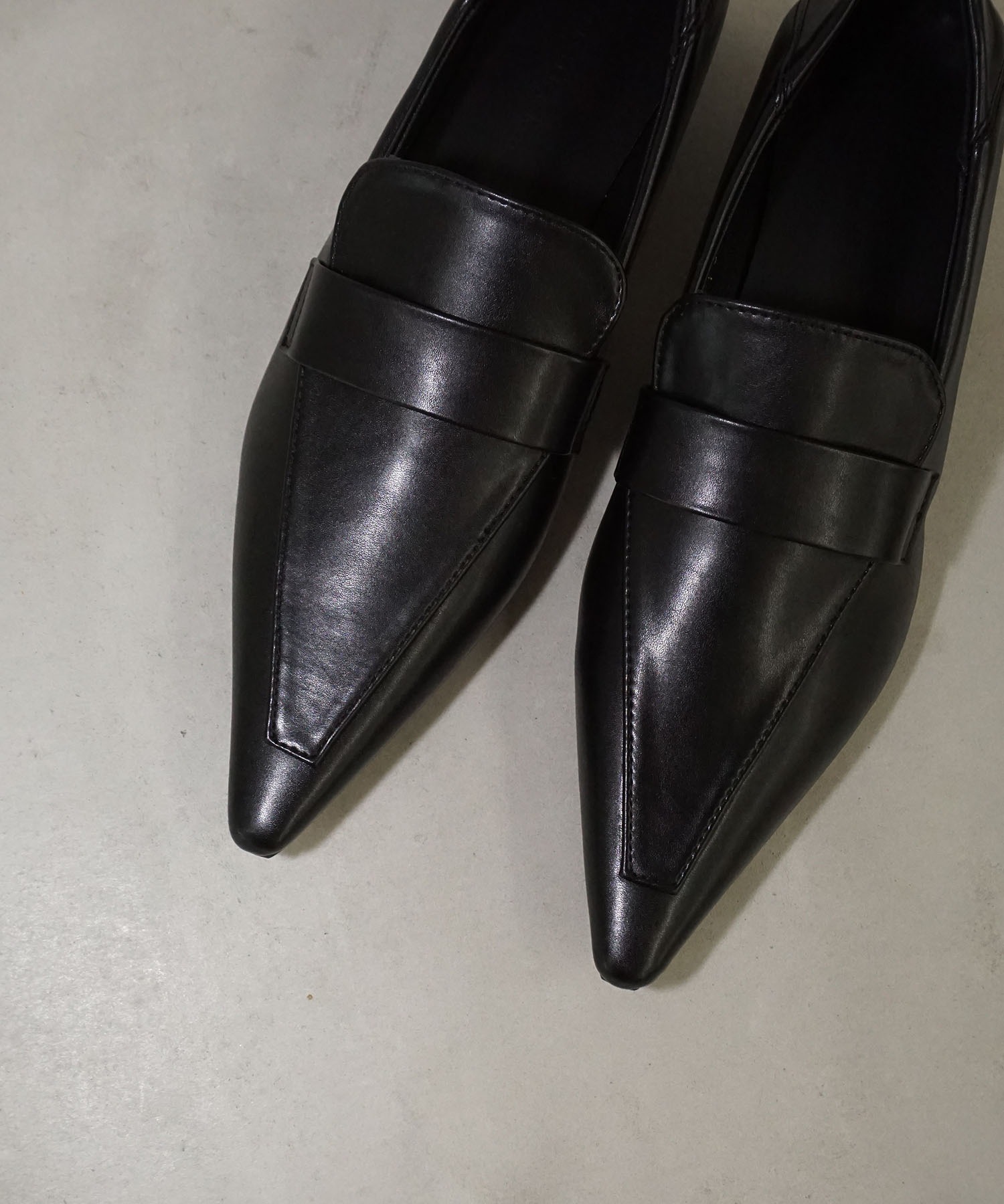 Chatelles 黒 ポインテッドトゥ ローファー　25.0 cm ポインテッドトゥ ローファーライクパンプス chs25a019-ファッション