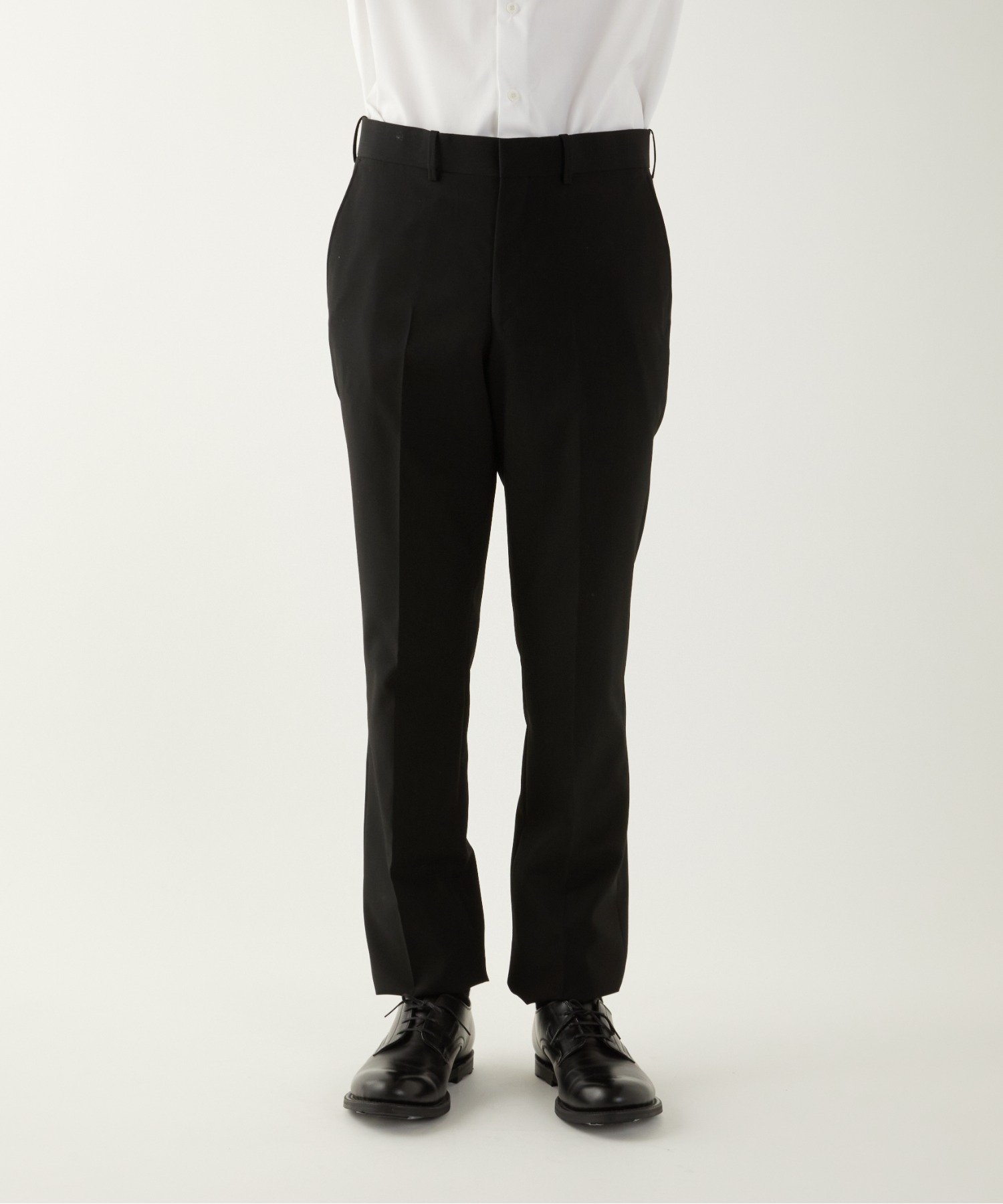 SLIM TAPERED SLACKS