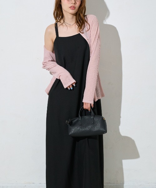 model：163cm / size：F