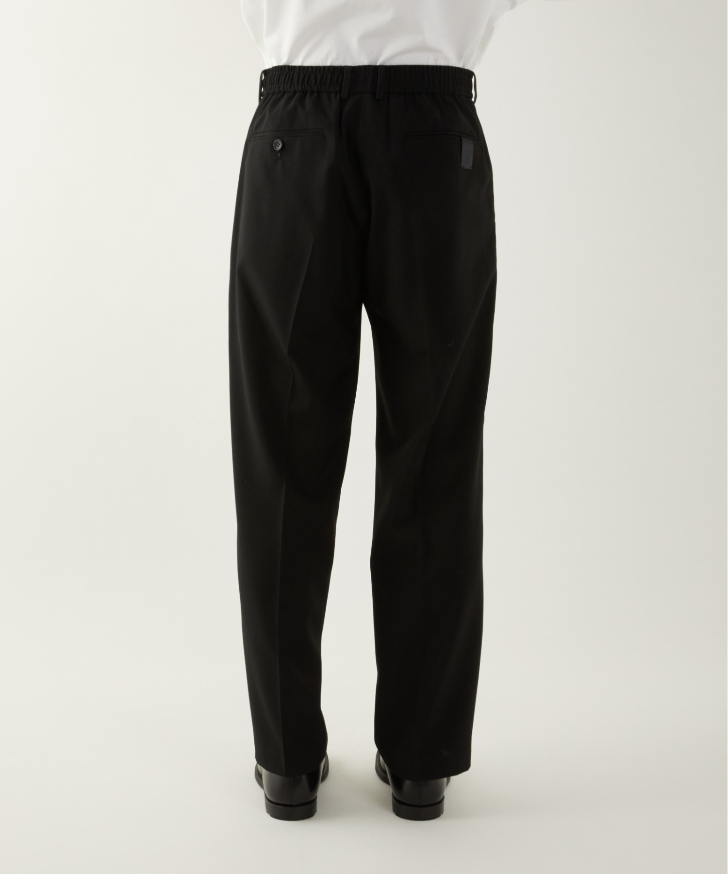 WIDE TAPERED EASY SLACKS