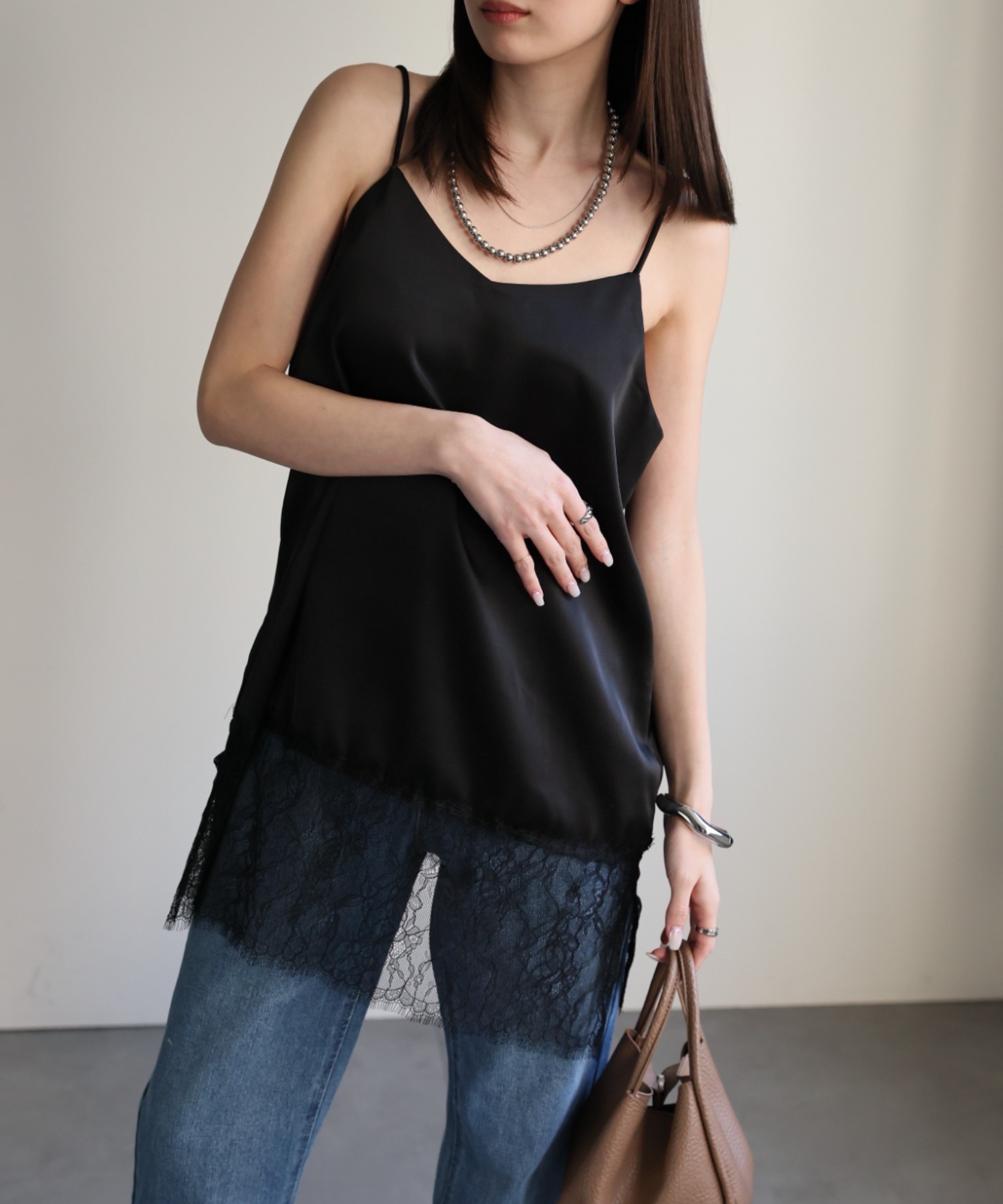 model：162cm 着用サイズ：F