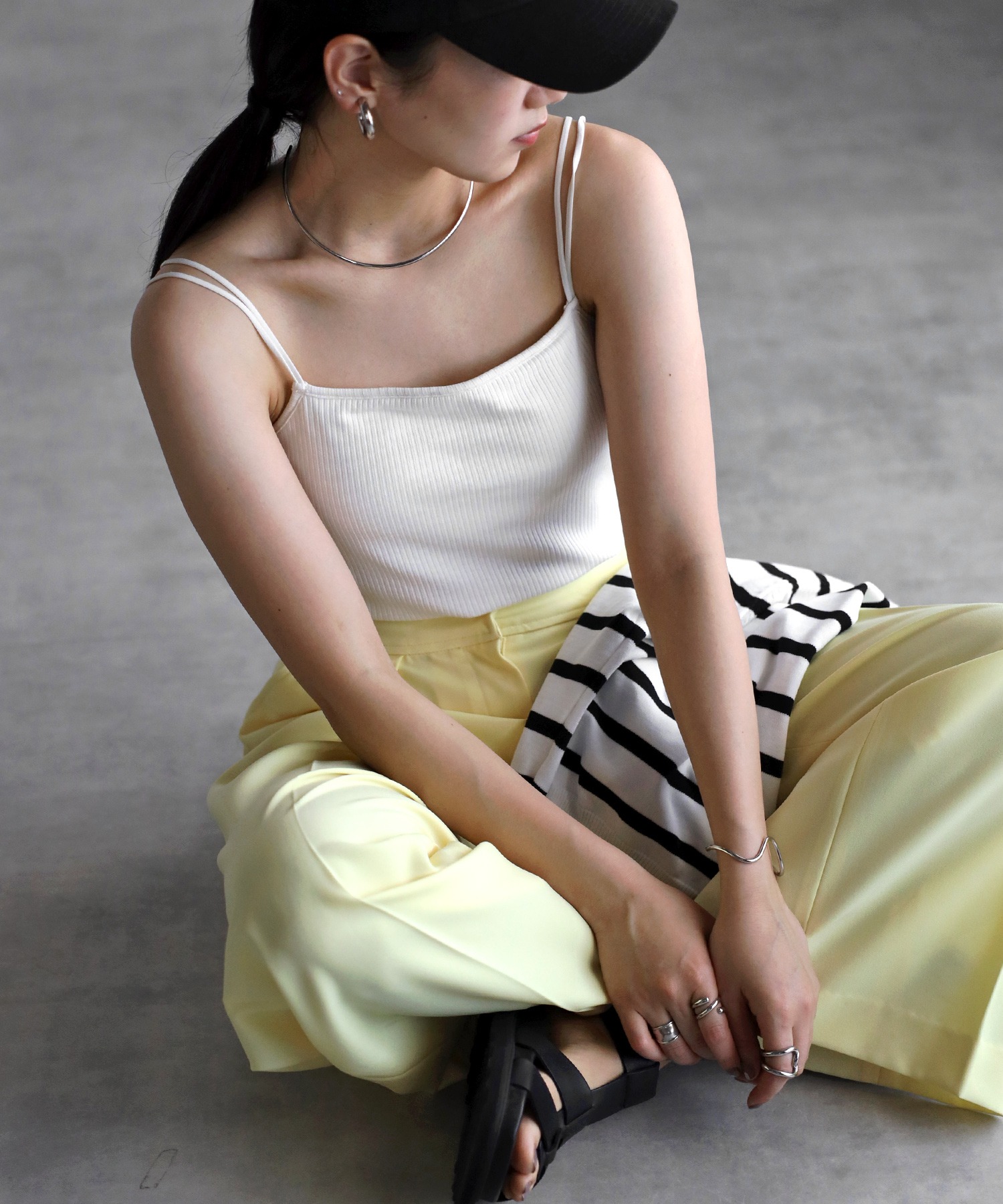 model：H162 着用サイズ：FREE