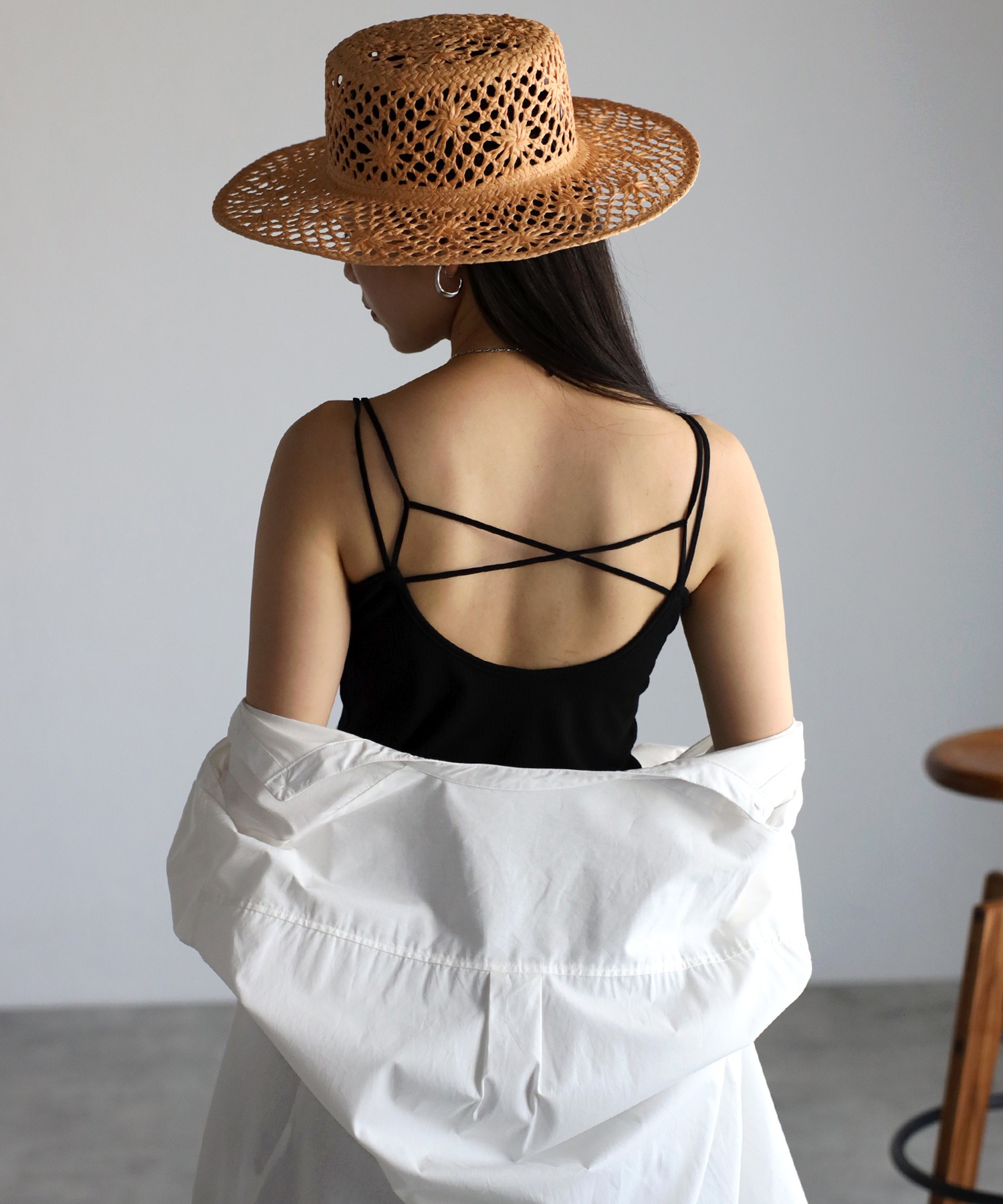 model：H162 着用サイズ：FREE