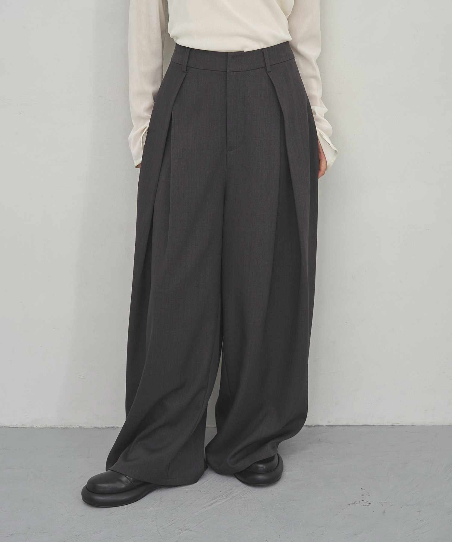 model：H163　着用サイズ：M
