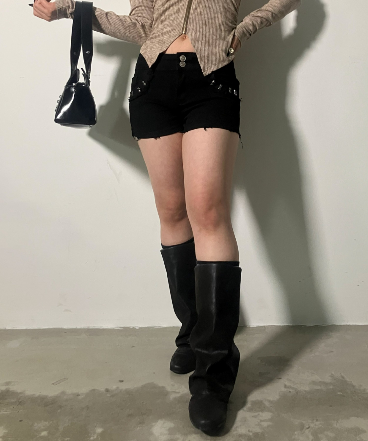 A'GEM/9 × .kom 『.KOM/ドットケーオーエム』 Grunge Damage & Studs