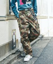 カーゴパンツ