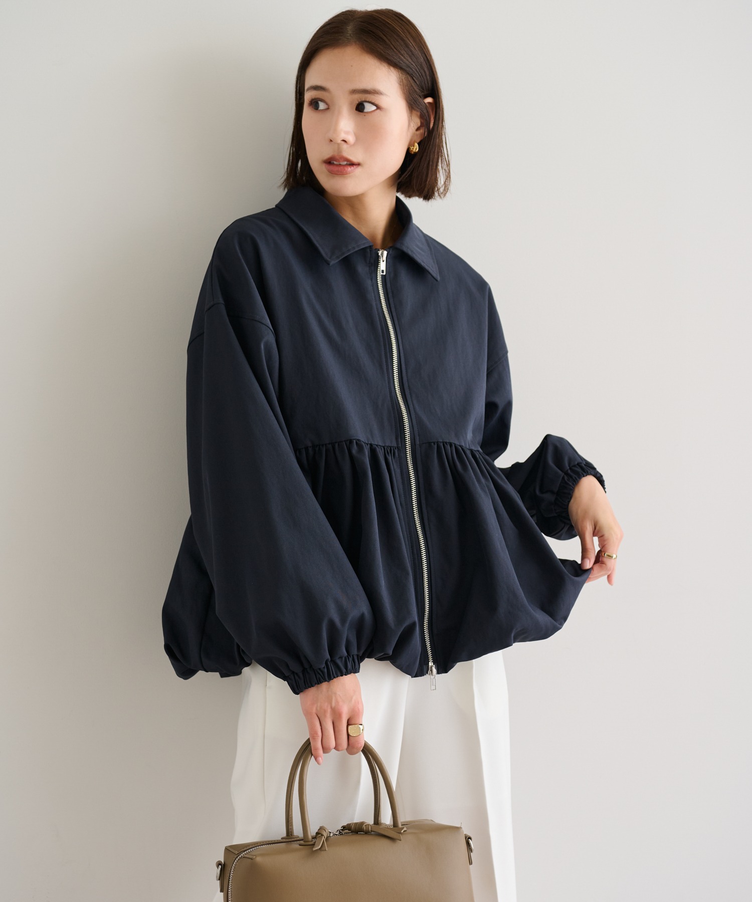 model：H165 着用サイズ：FREE
