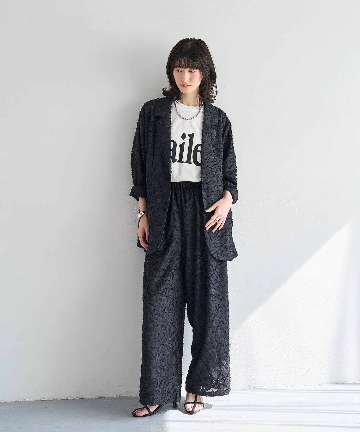 model：H166　着用サイズ：F