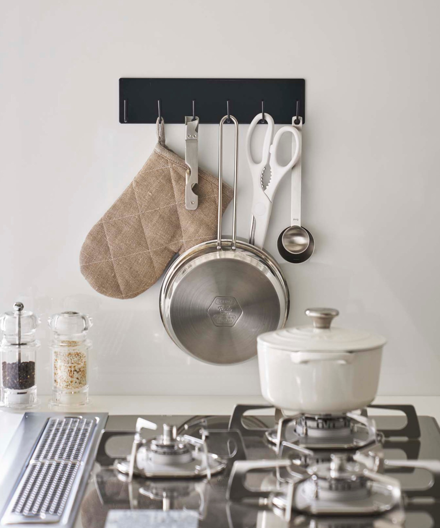 Tower マグネットキッチンツールフック Ssssgroup Com