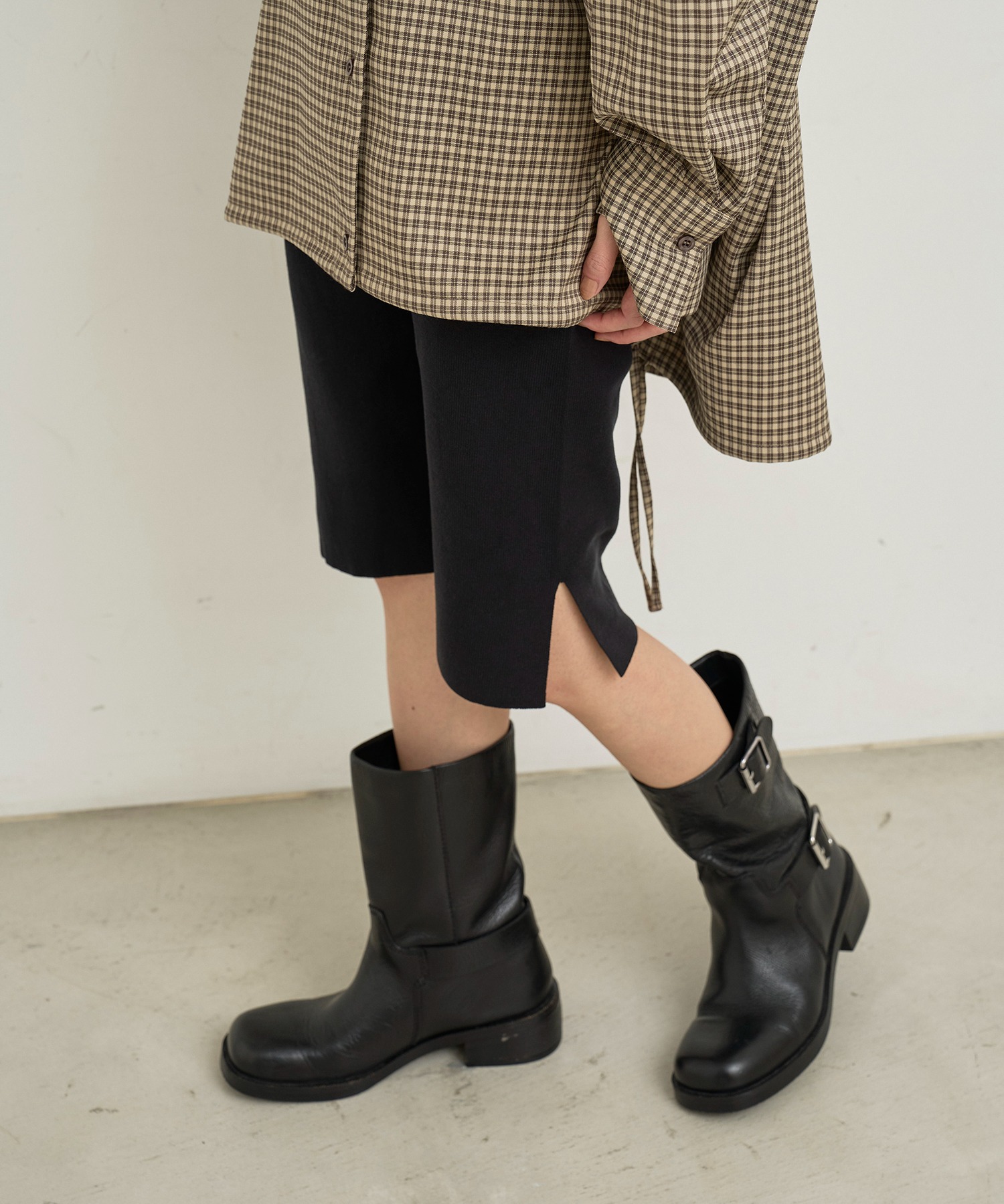 model：H162　着用サイズ：F