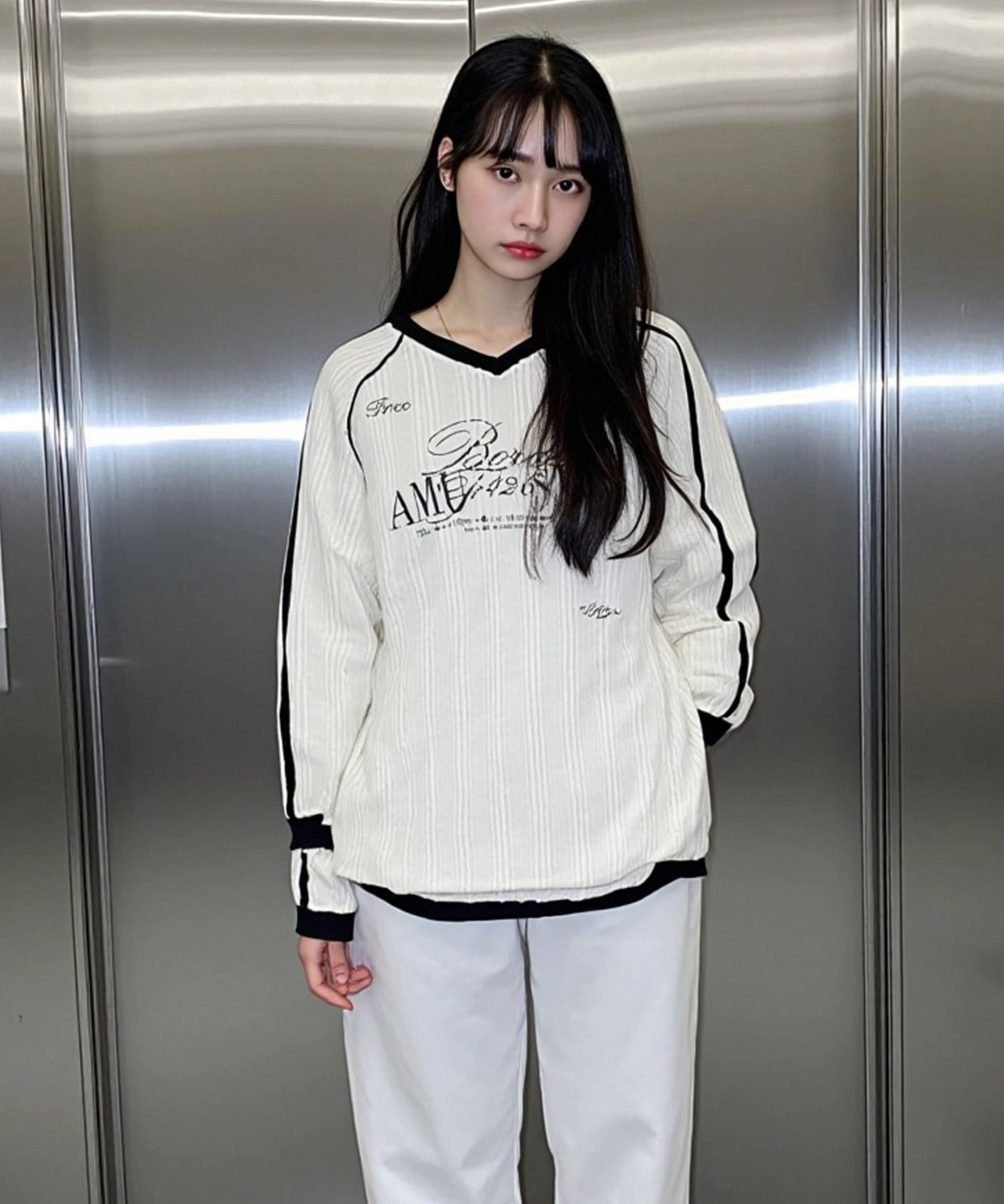 A'GEM/9 × .kom 『.KOM/ドットケーオーエム』 Y2K V-Neck Logo