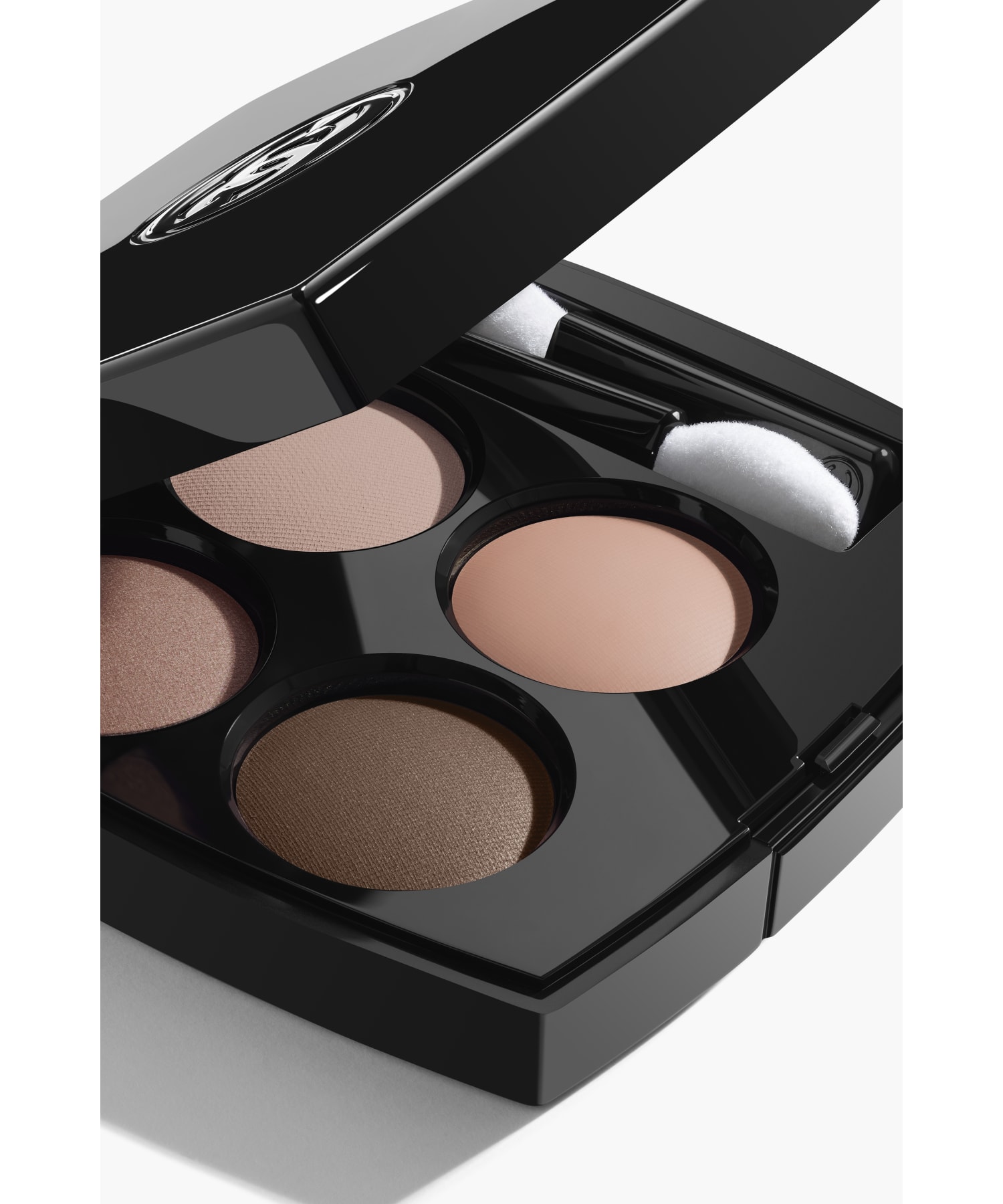 レ キャトル オンブル 4色アイシャドウ（マルチ エフェクト