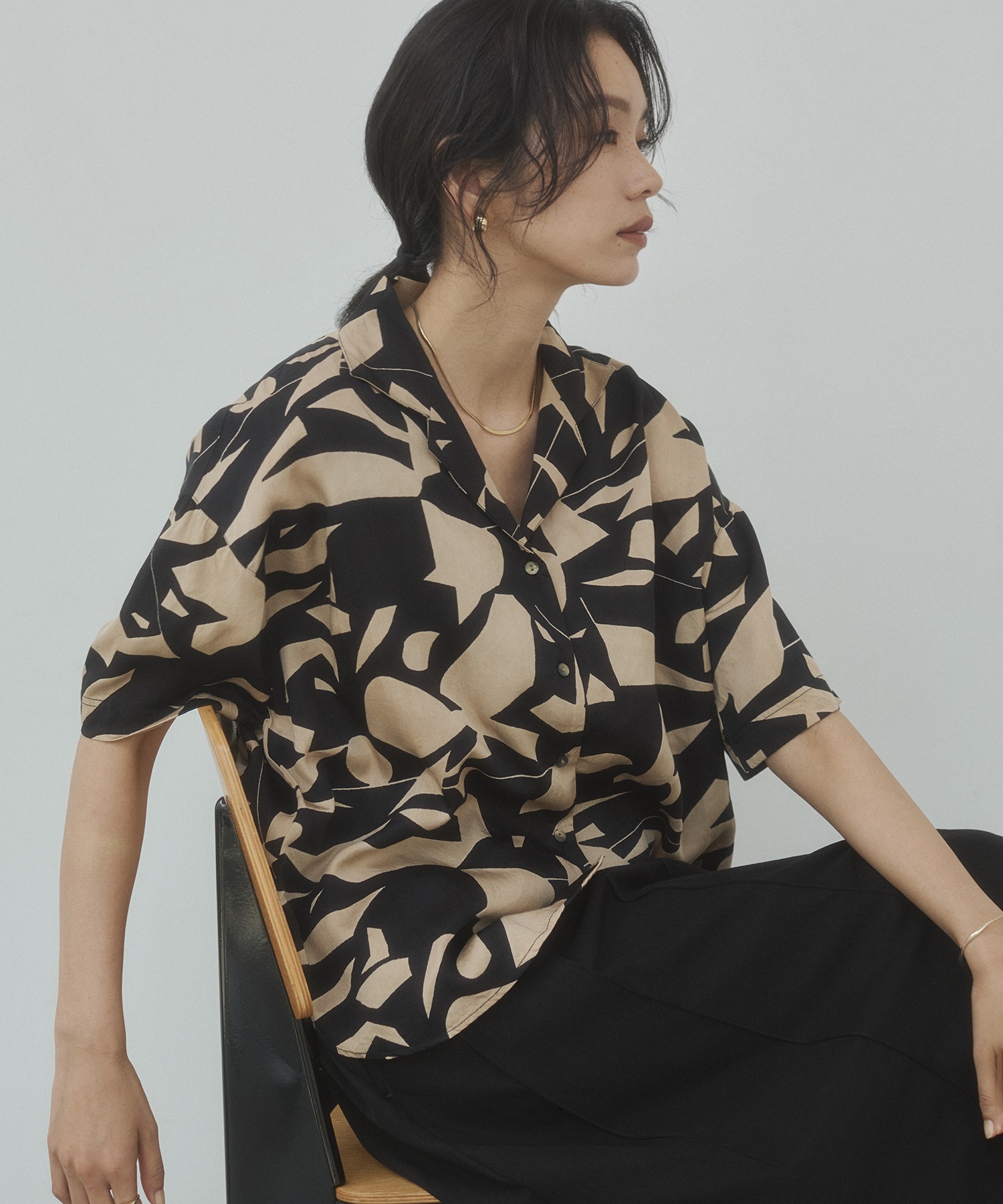 Biscourse Satin Print Shirt — рубашка с сатиновым принтом