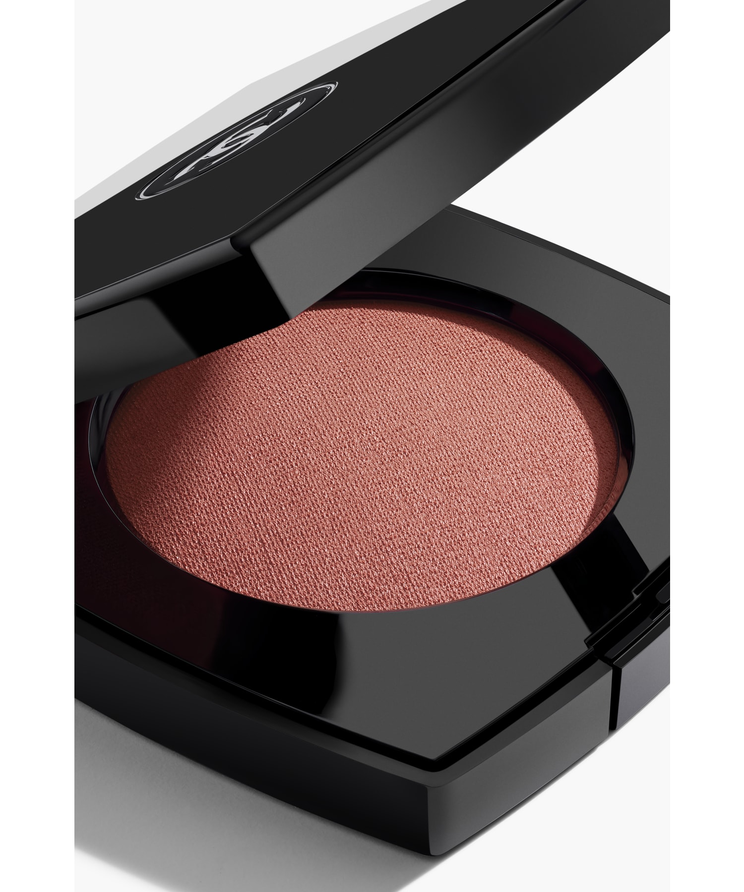 ジュ コントゥラスト アンタンス チークカラー（クリーミーな質感