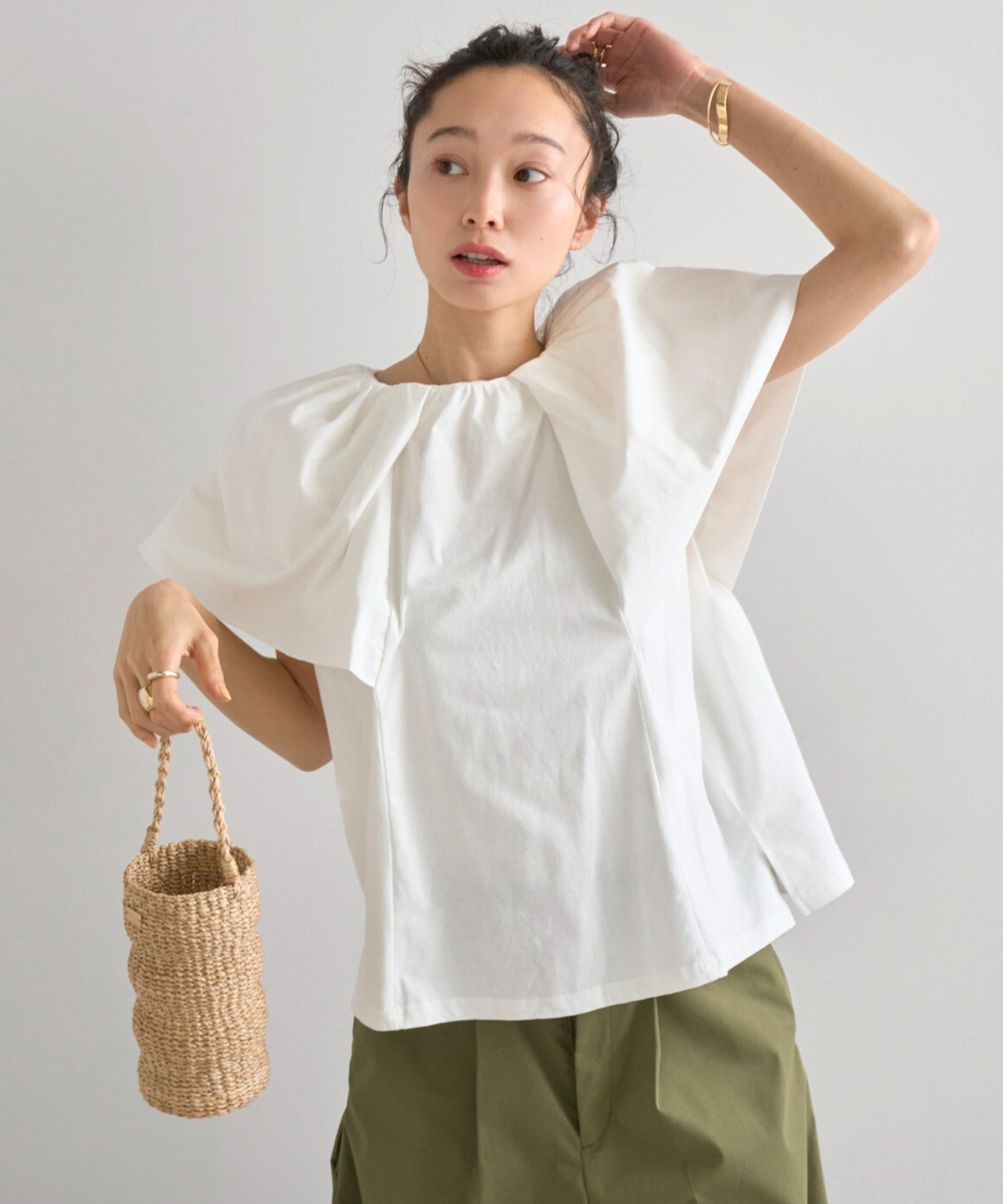 model：H161 着用サイズ：FREE