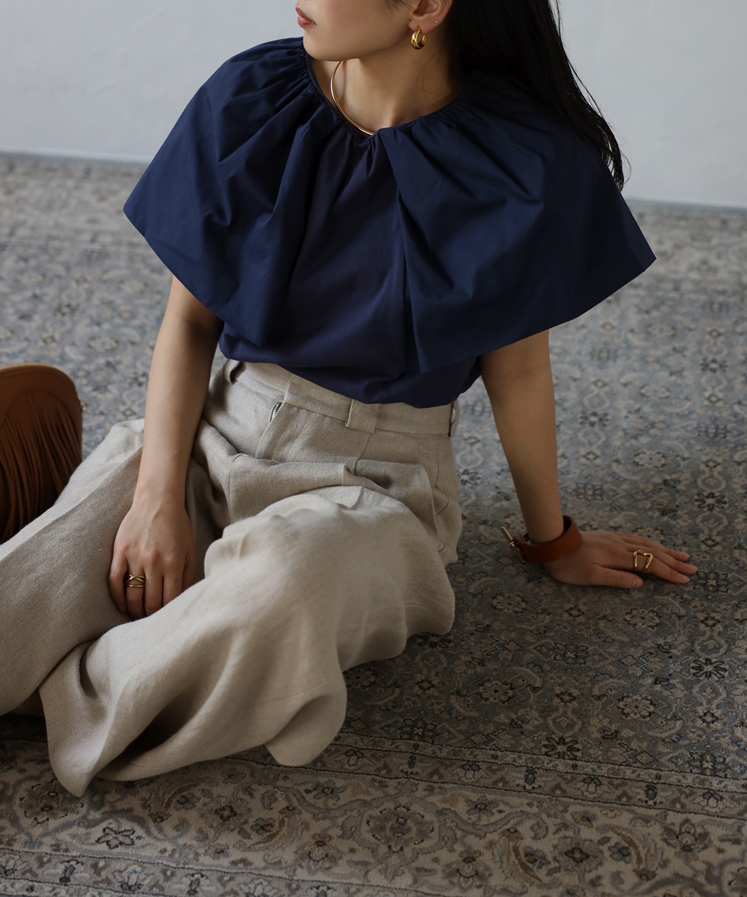 model：H162 着用サイズ：FREE