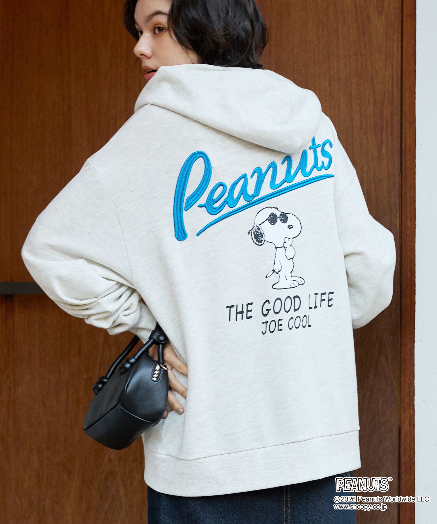 PEANUTS / SNOOPY】別注 ピーナッツ スヌーピー 刺繍プリント ジップ