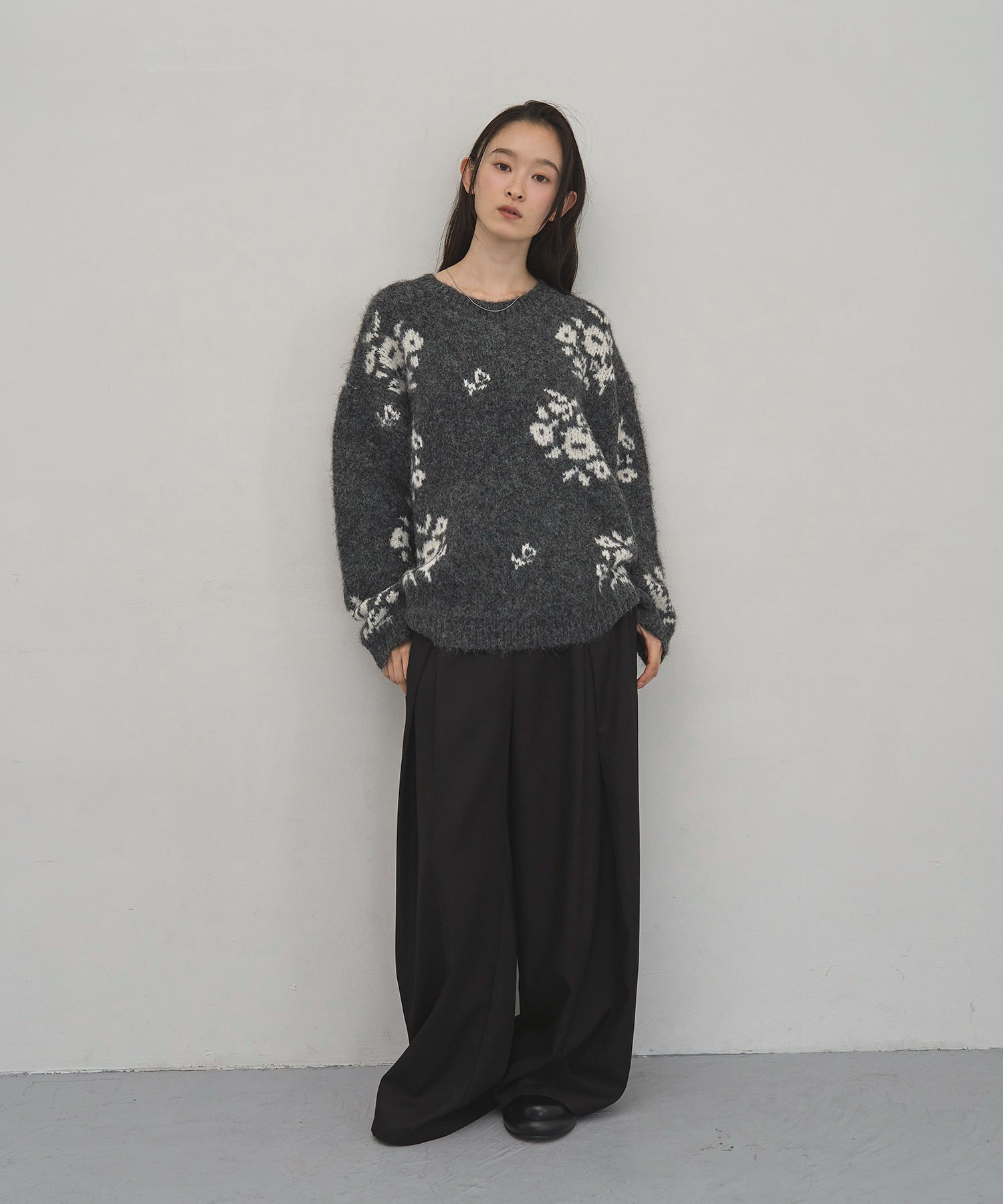 model：H163 着用サイズ：F