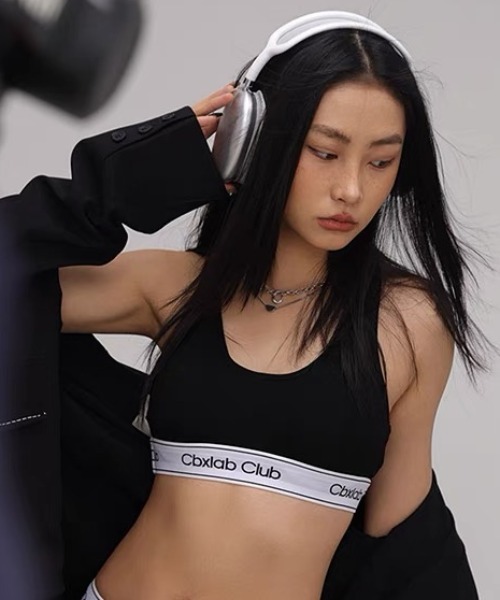 R♡R■新品 ジェニィラブ■裏ボア配色ジップパ－カ－ 140 A'GEM/9 × .kom『CBX LAB/シービーエックスラボ』トレーニング
