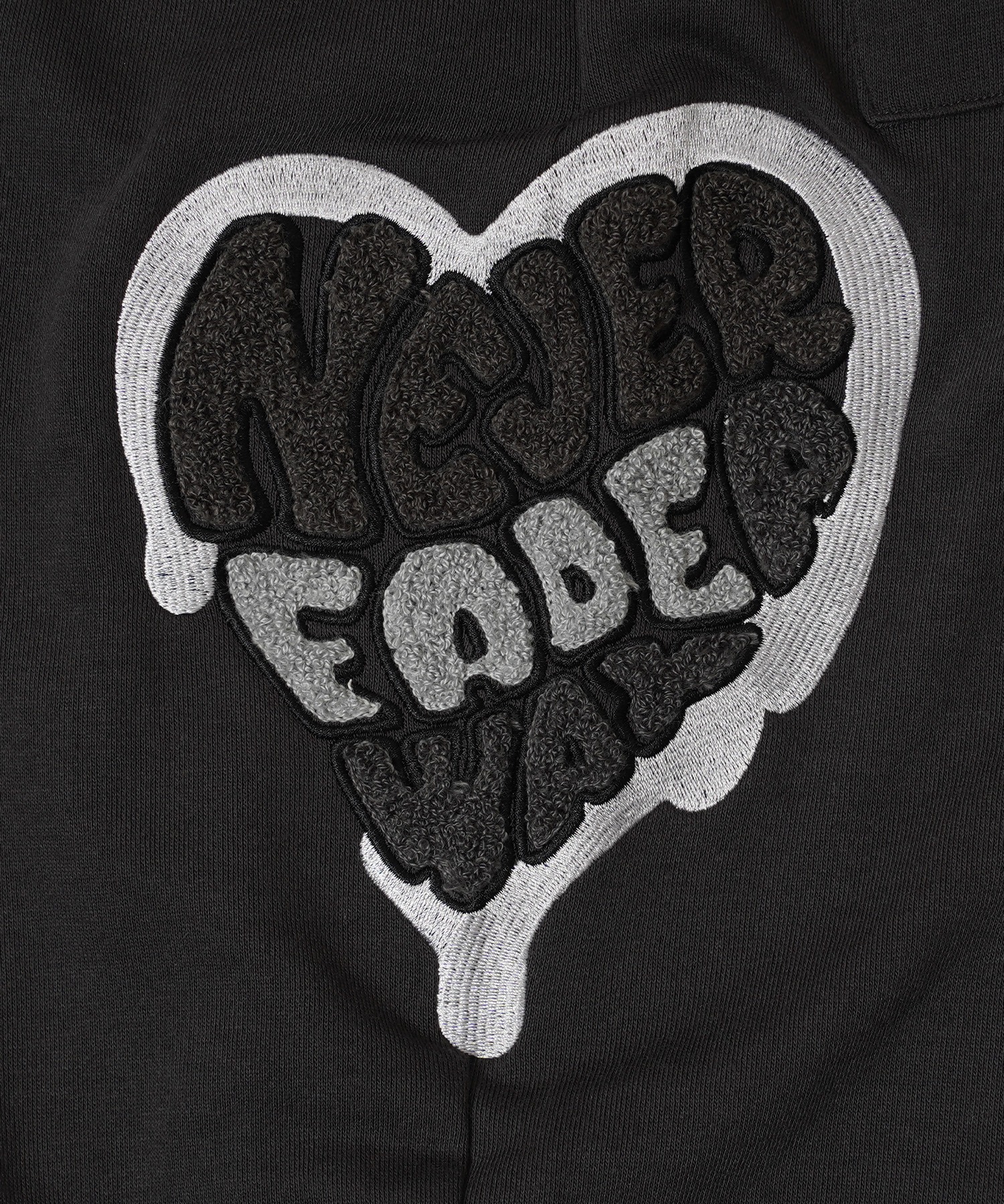 ハート サガラ刺繍 スウェットパンツ【セットアップ 可能】/ Heart Sagara Embroidery Sweatpants