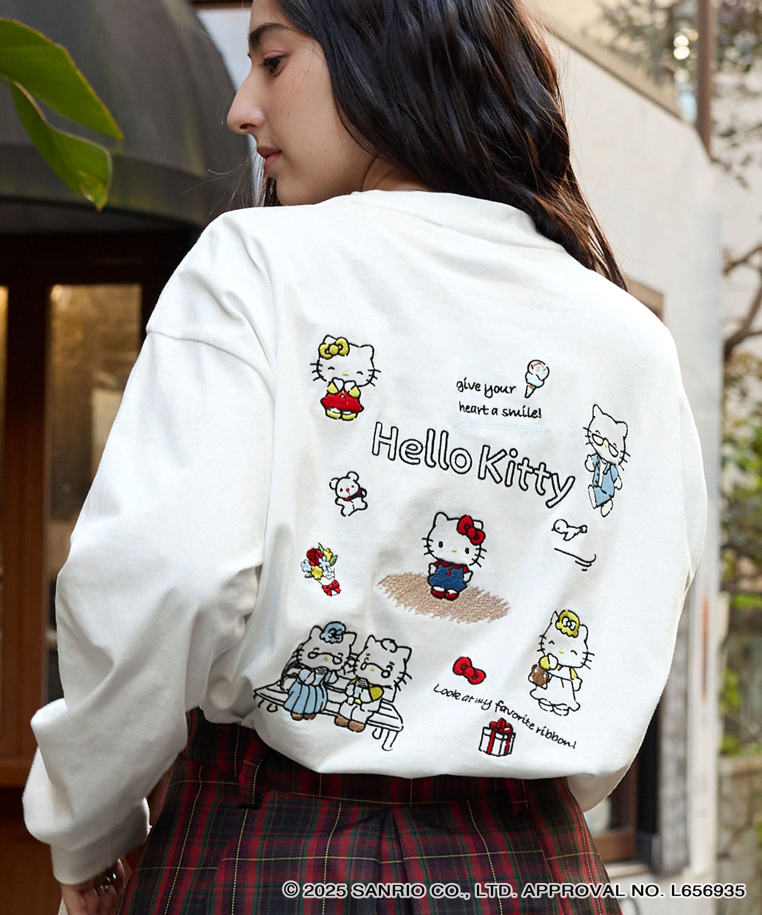 HELLO KITTY】別注 ハローキティ リボン刺繍 オーバーサイズ