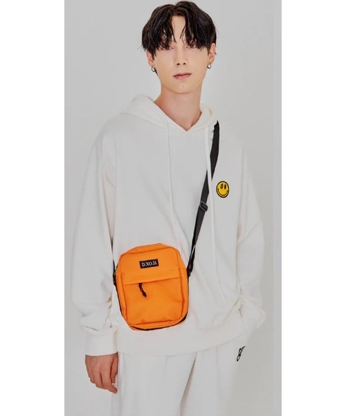 ★DXOH★SMILE EMBROIDER HOODIE [GREY]★正規品/韓国直送料込 SMILE EMBROIDER HOODIE [GREY] - DXOH - 디쏘에이치 - 디쏘