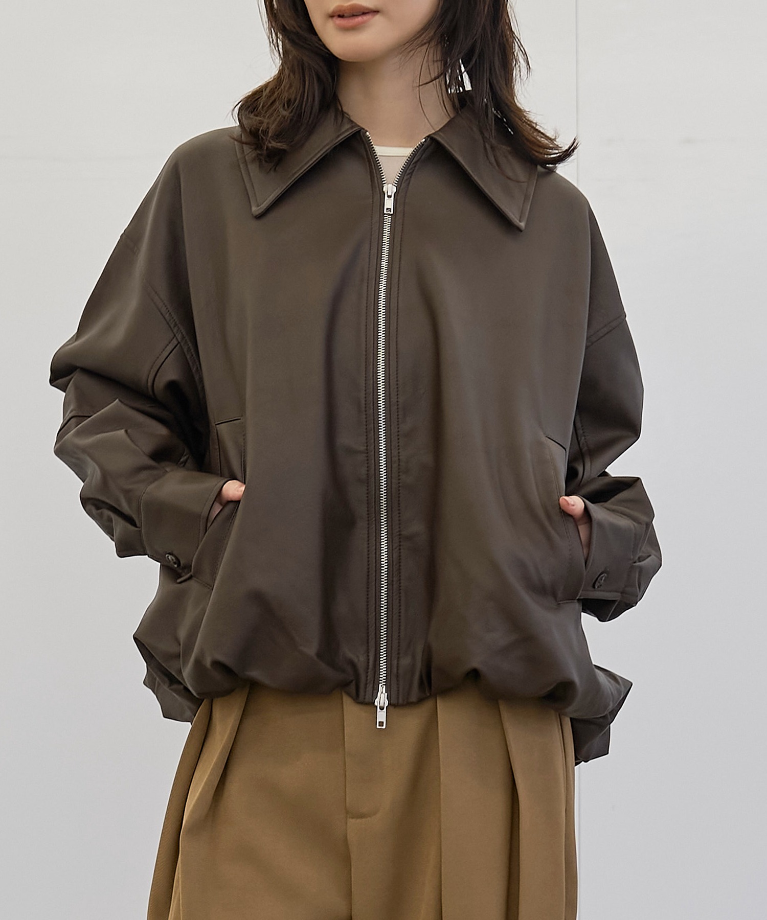 model：H166　着用サイズ：F