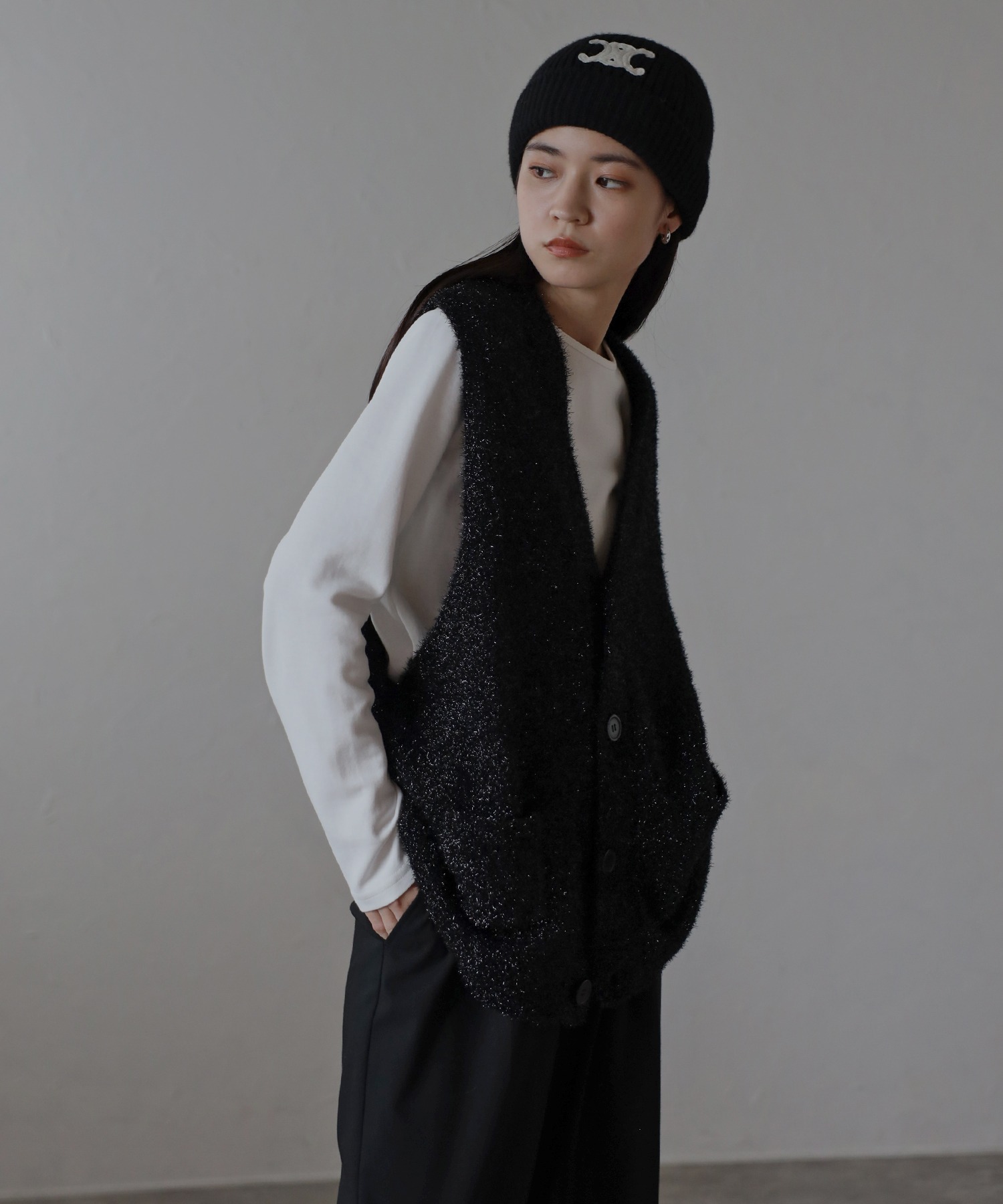 model：H160 着用サイズ：FREE