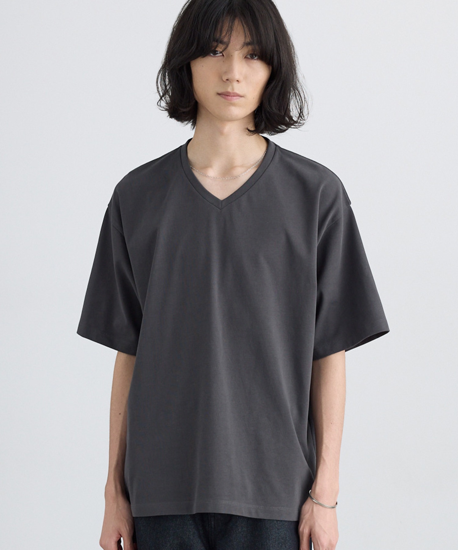 ダークグレー Vネック Tシャツ 接触冷感/UVカット＞USAコットン コンフォート ヘビーオンス Vネック