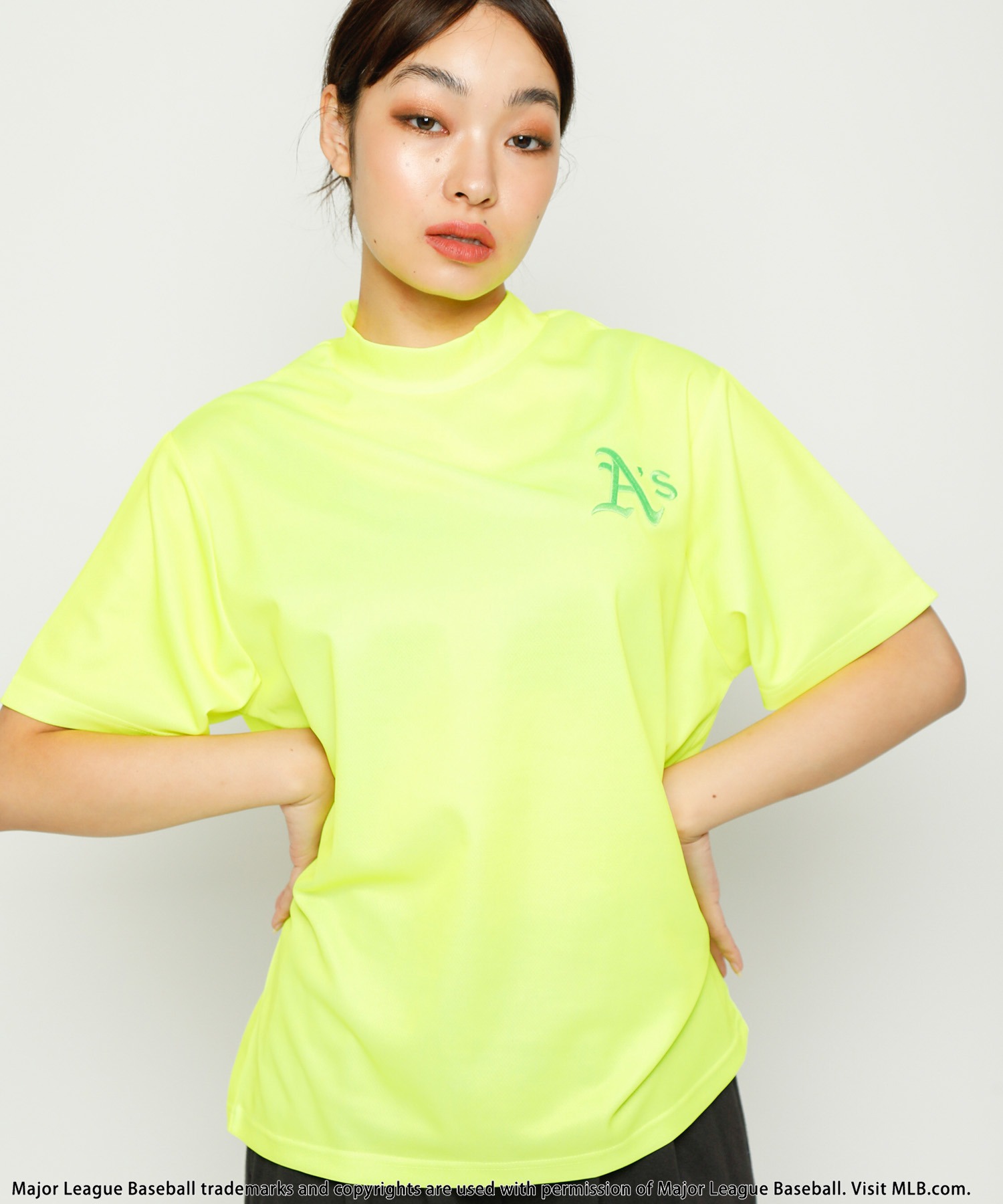 tシャツ 「MLB/Oakland Athletics」モックネックTシャツ レディース メンズ MLB/Oakland Athletics】モックネックTシャツ BACK TO THE FIELD
