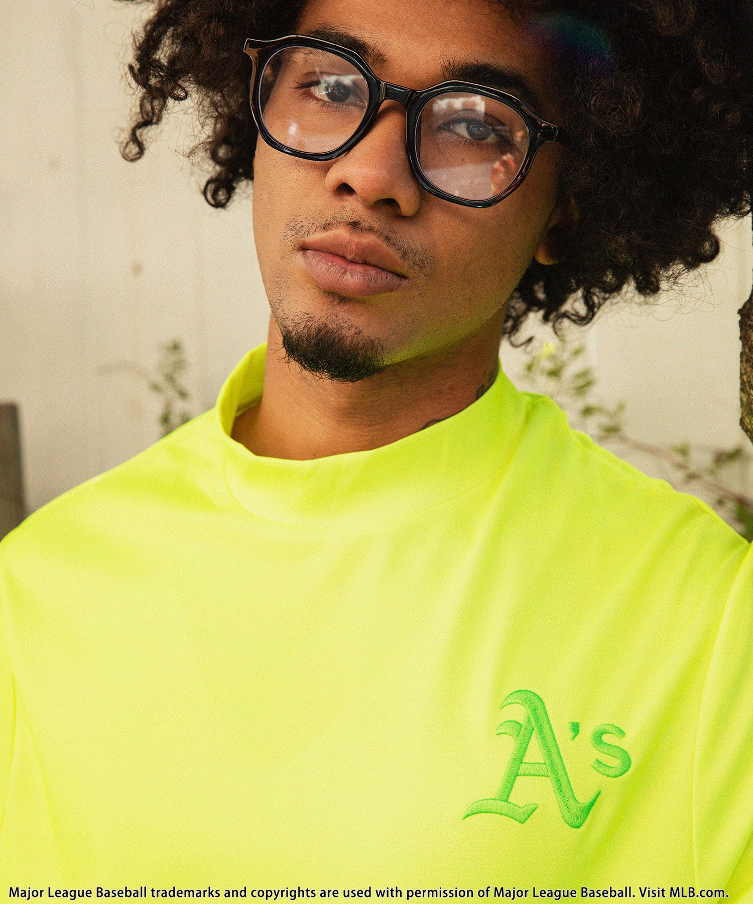 tシャツ 「MLB/Oakland Athletics」モックネックTシャツ レディース メンズ MLB/Oakland Athletics】モックネックTシャツ BACK TO THE FIELD