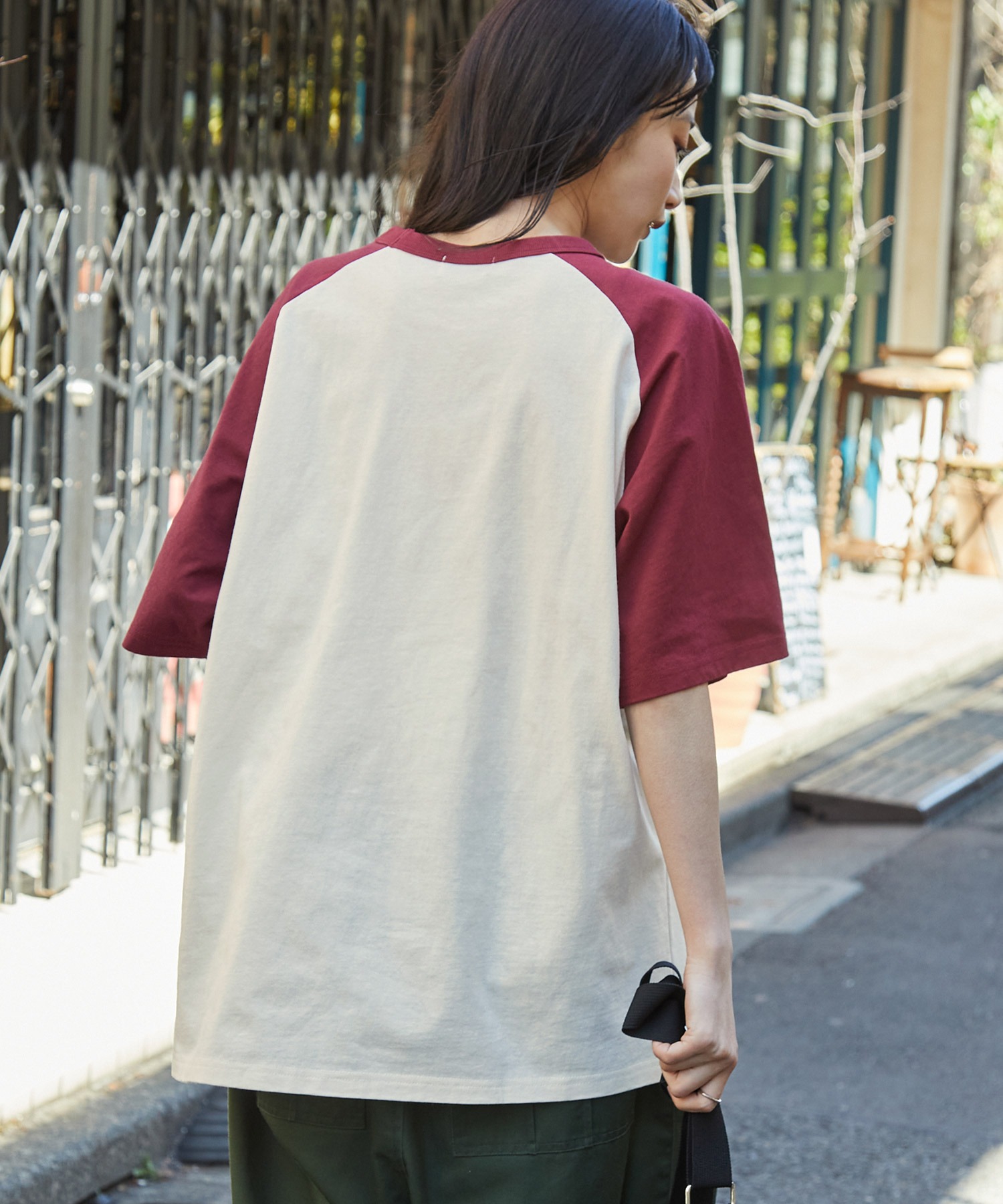 グラフィックアソートプリント ラグラン半袖Tシャツ MONO-MART│MONO