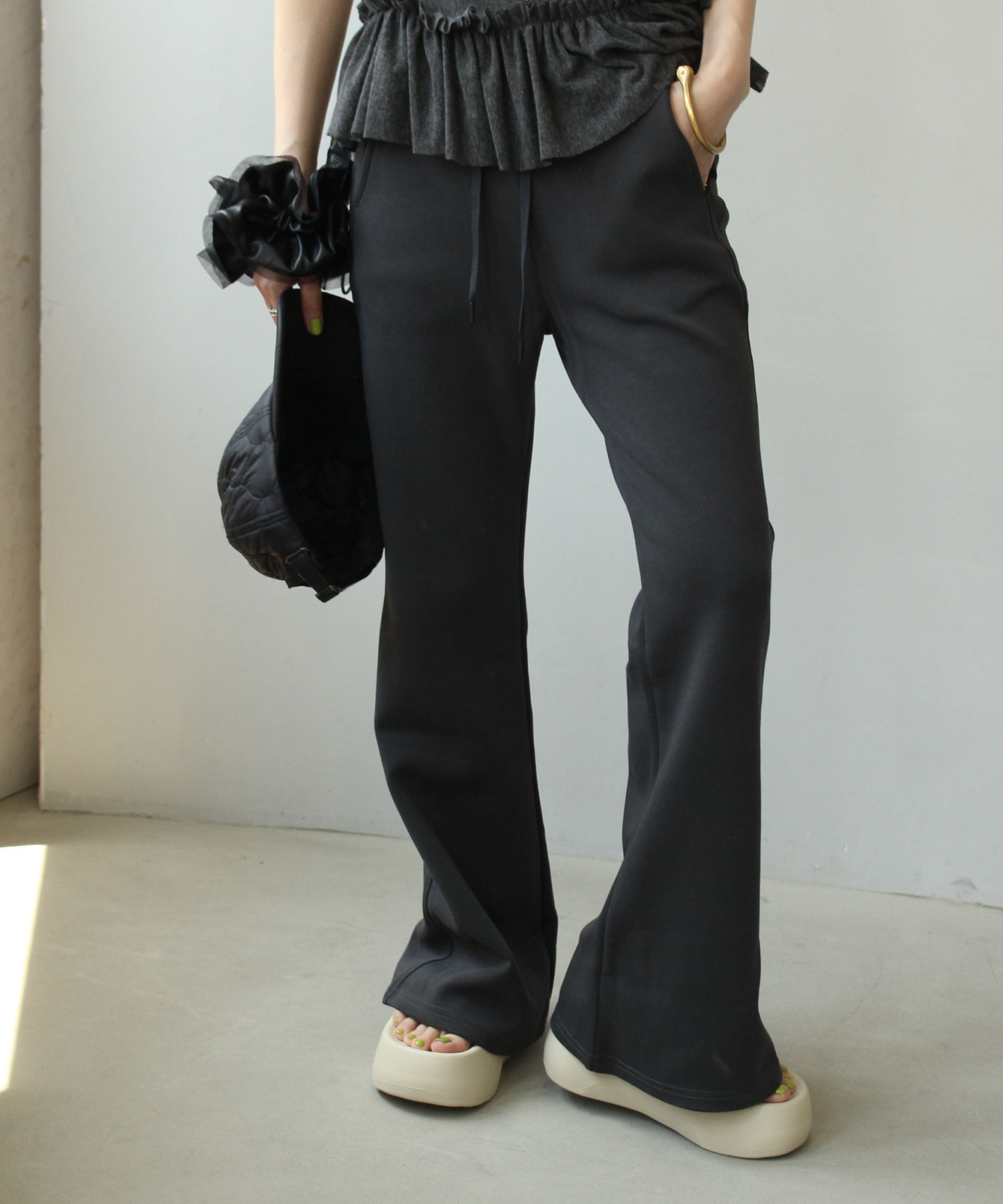 スリムフレア スウェットパンツ chw25s060-ファッション通販 スリムフレア スウェットパンツ chw25s060-ファッション通販