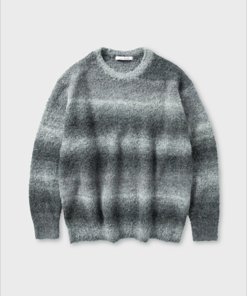 Graduation round-neck knit_BLACK