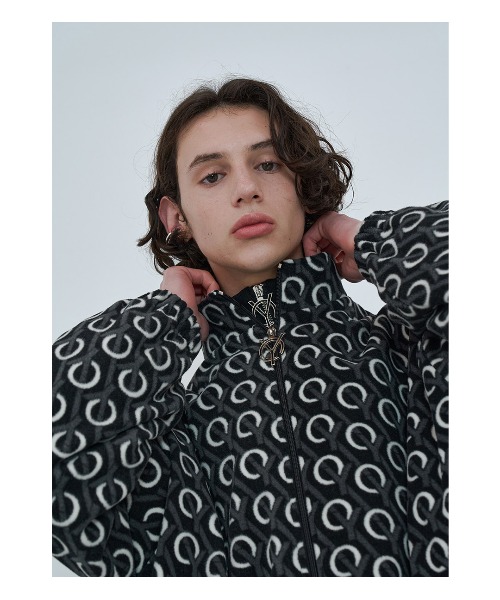 OY/オーワイ』MONOGRAM FLEECE JACKET/モノグラム フリースジャケット