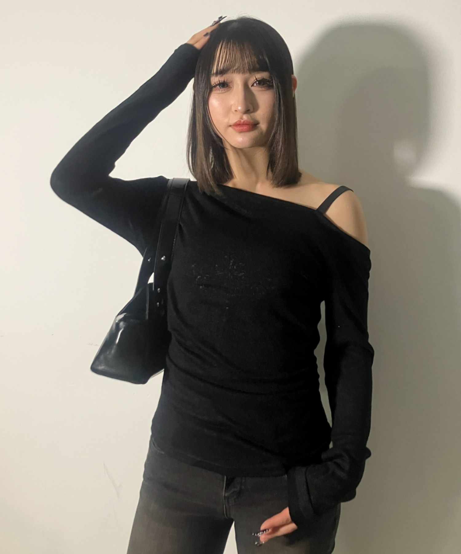 ARGUE オフショルダートップス ànuke online store（アンヌーク） / Gather Offshoulder TopsGather