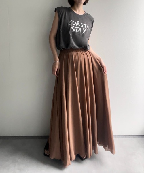 model:162㎝　着用サイズ：FREE