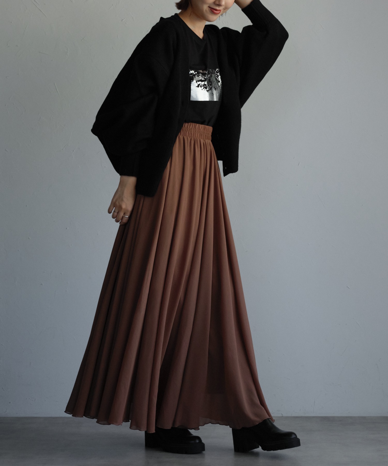 model:163,5㎝　着用サイズ：FREE