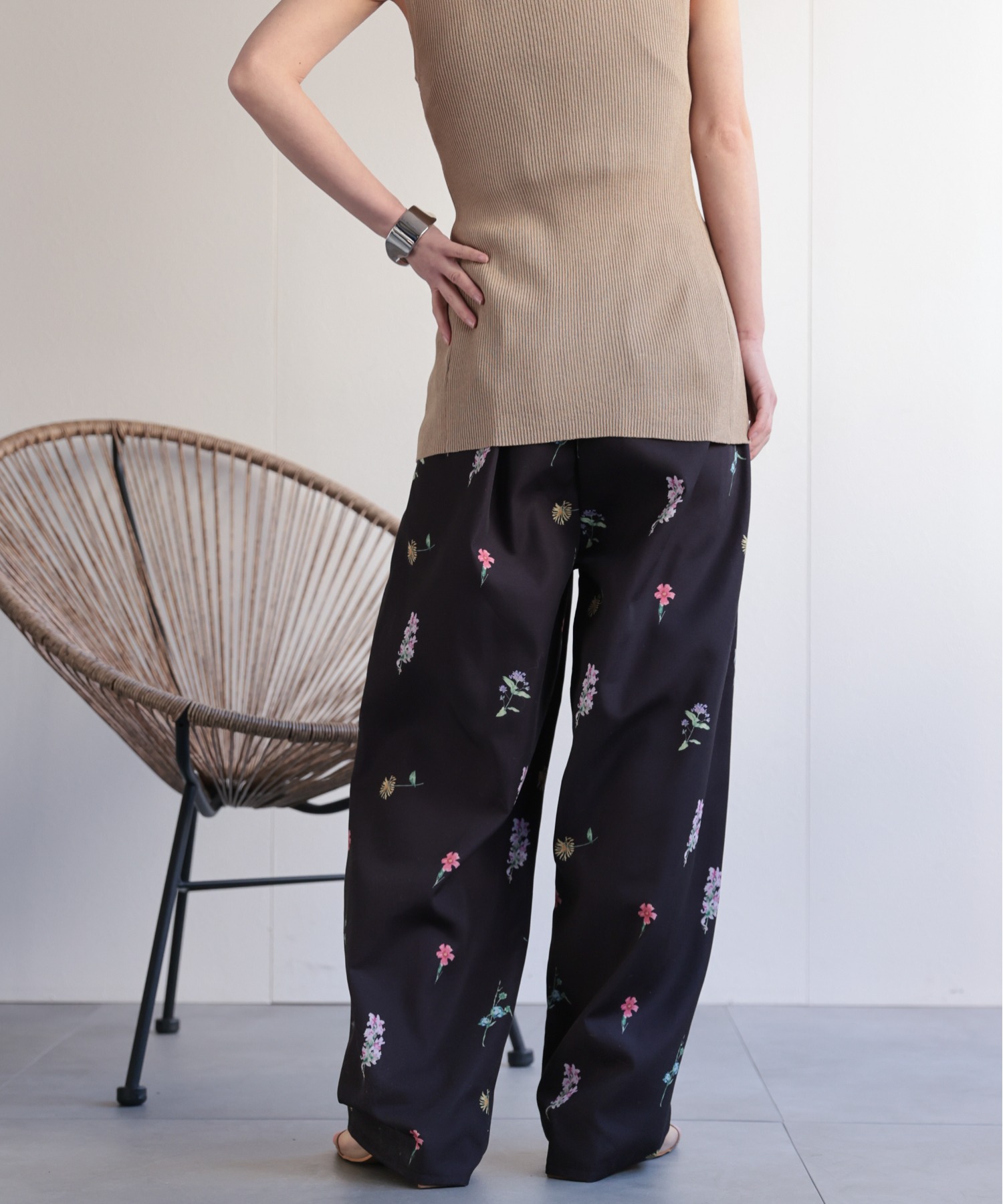 model：156cm 着用サイズ：FREE