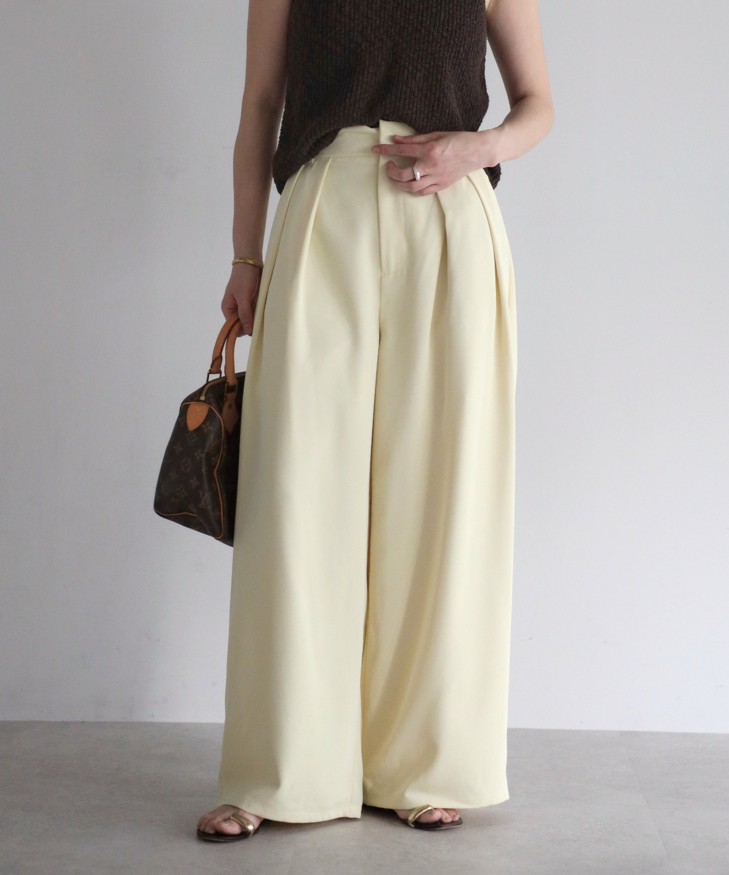 model:H158 着用サイズ:FREE