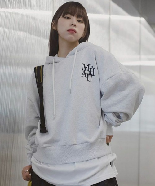 A'GEM/9 × .kom『muah muah/ムーアムーア』ONE POINT CROP