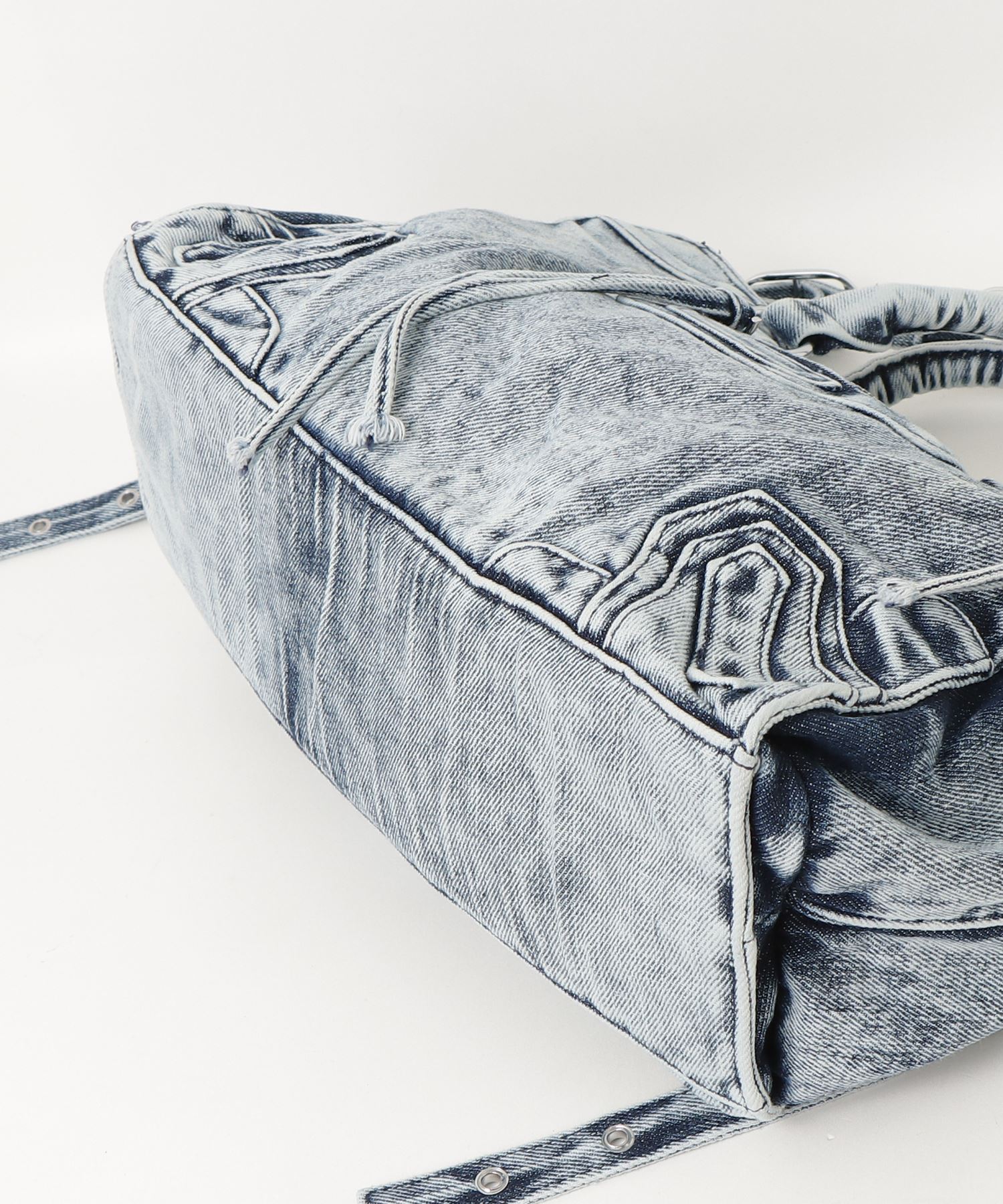 A'GEM/9 × .kom 『.KOM/ドットケーオーエム』 Washed Denim Handbag