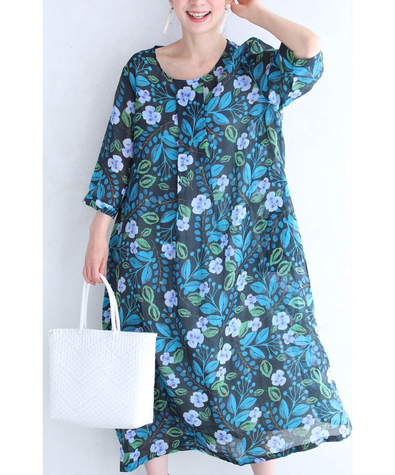 ご予約品 パンジー咲くシアーリネンロングワンピース