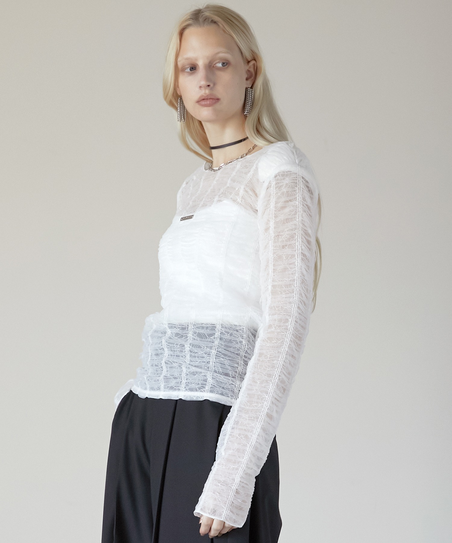 シャーリングレイヤードチュールトップ / Shirring Layered Tulle Top