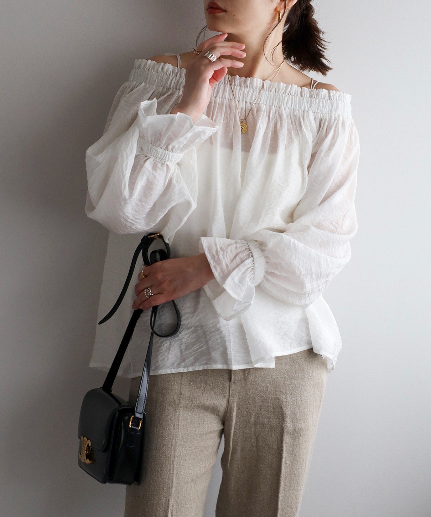 model：H158 着用サイズ：FREE