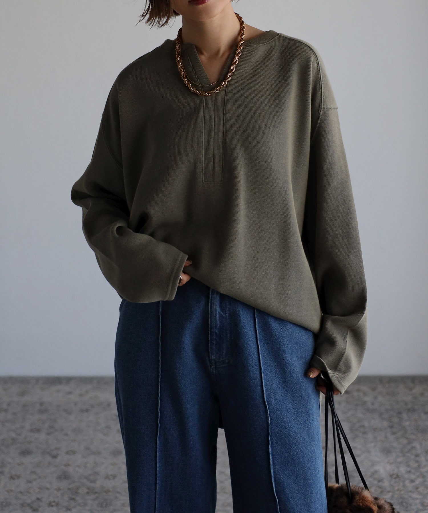 model：H158 着用サイズ：FREE