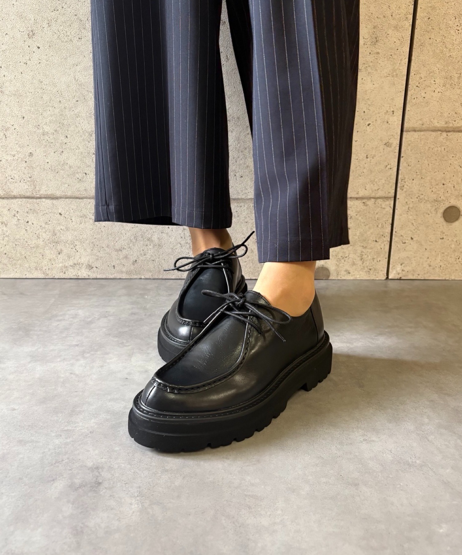 トラックソールチロリアンシューズ 40 APOM│Jeffrey Campbell