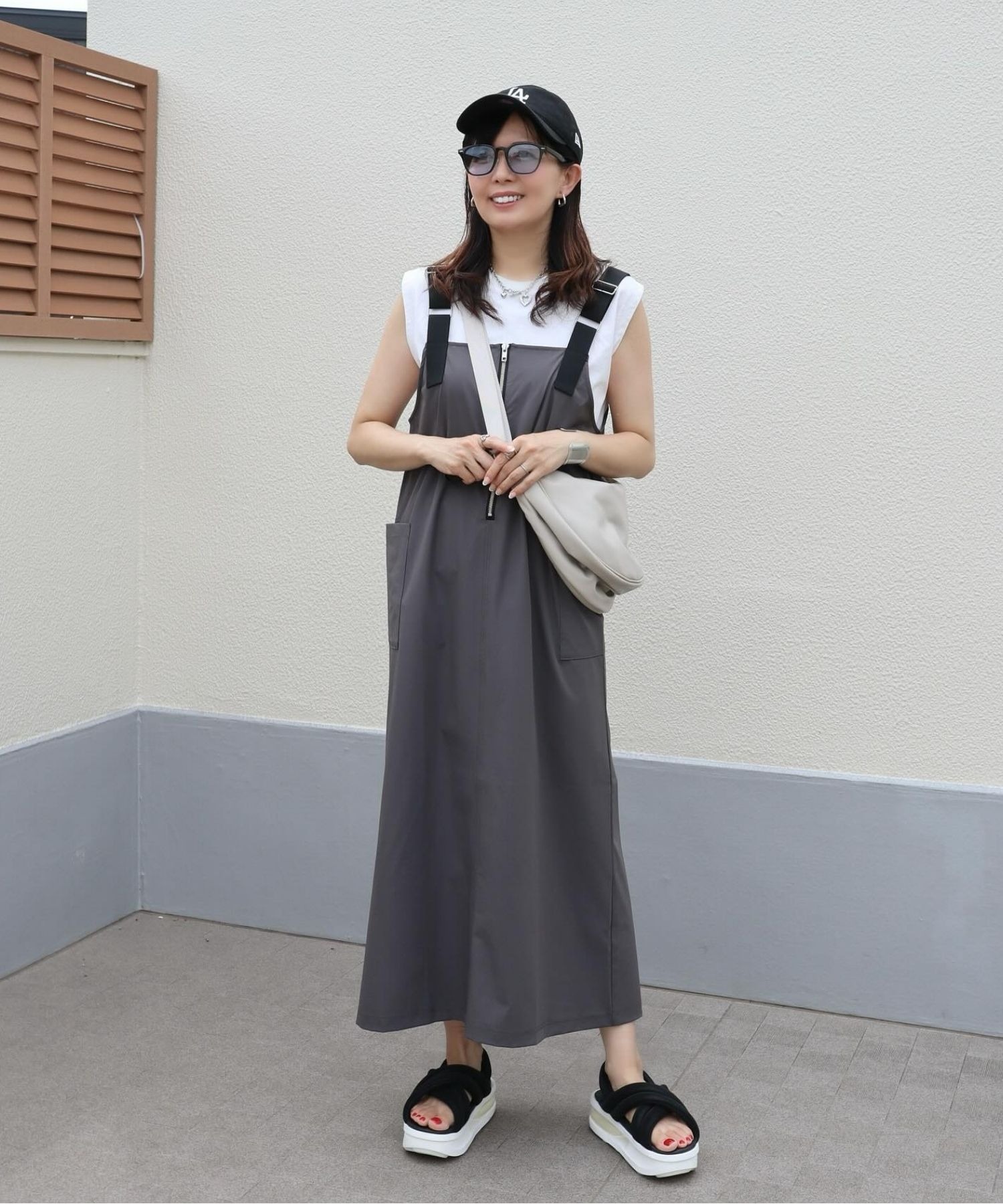 model：H164 着用サイズ：FREE