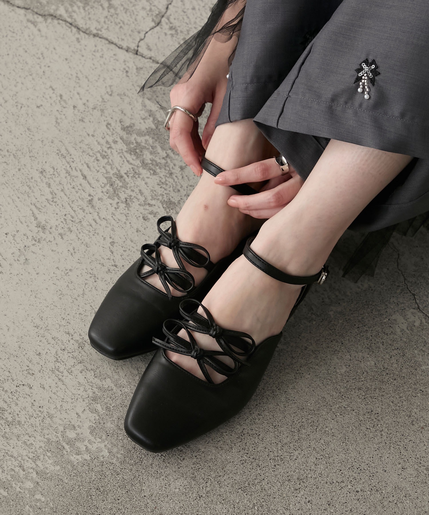 forksy.】【オケージョン対応】スクエアトゥダブルリボンパンプス